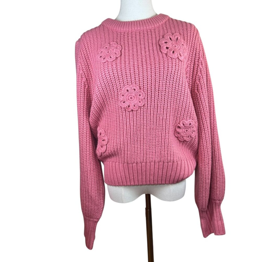 NWT Skies are Blue  Pink Flower Chunky Knit Sweater  with crochet detail- Size L